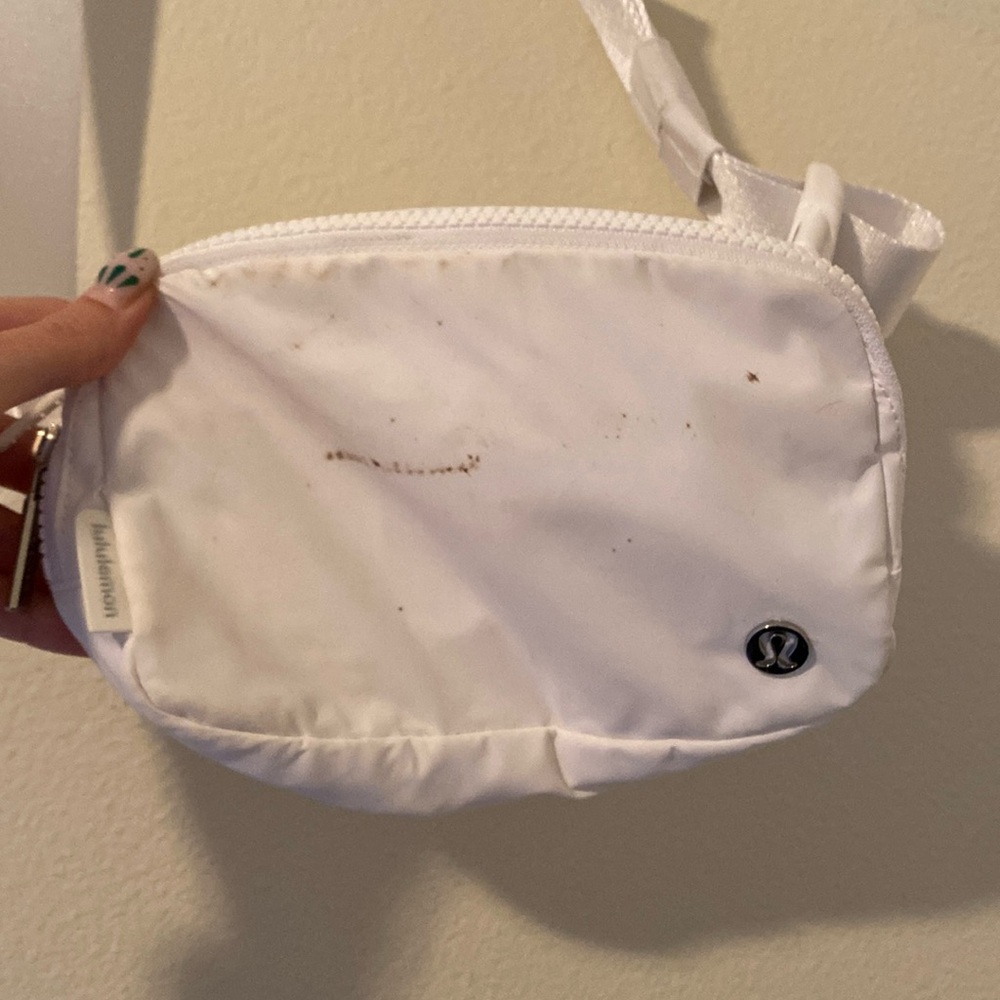 White Lululemon Belt Bag